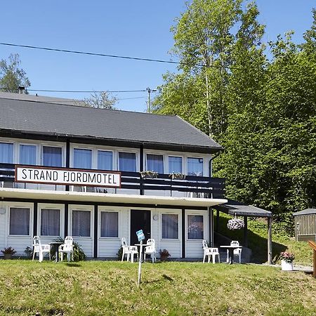 Strand Fjordmotel 울비크 외부 사진
